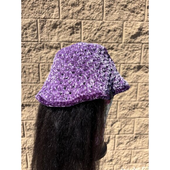 Stylish Purple Heart Bucket Hat - Teens & Kids Fashion Accessory - Picture 5 of 6